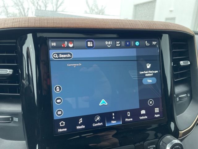 Used 2022 RAM 1500 Limited w/ Body Color Bumper Group image 7