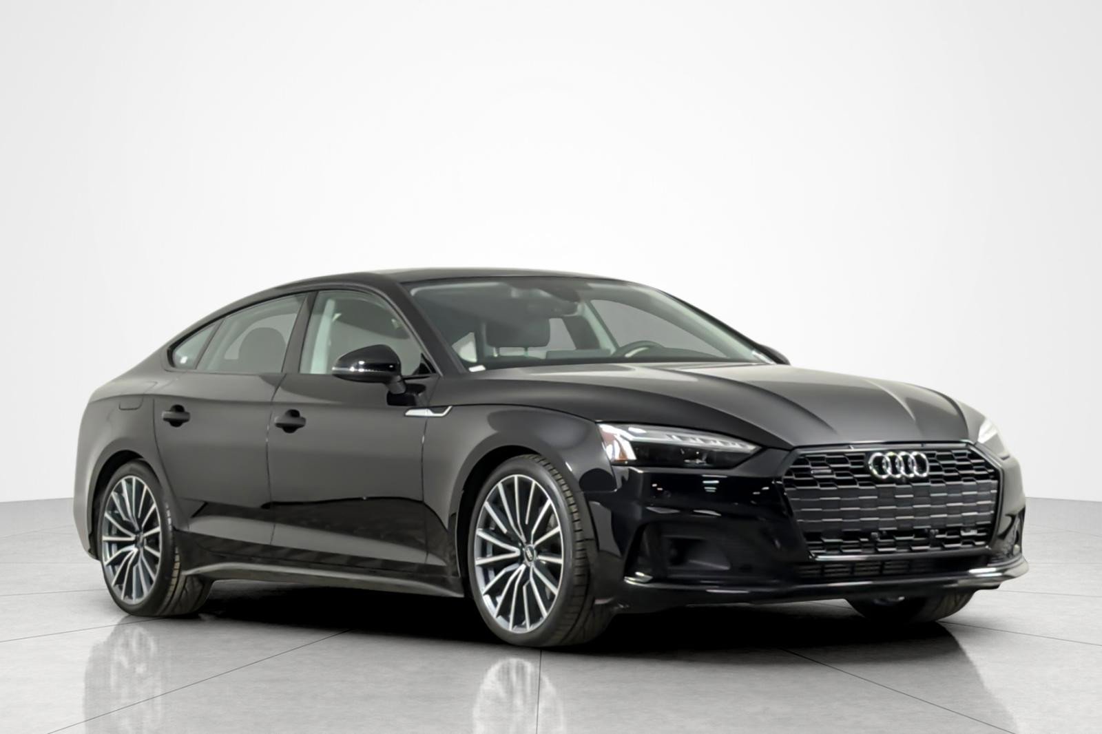 Used 2023 Audi A5 2.0T Premium Plus w/ Premium Plus AWD/4WD image 7