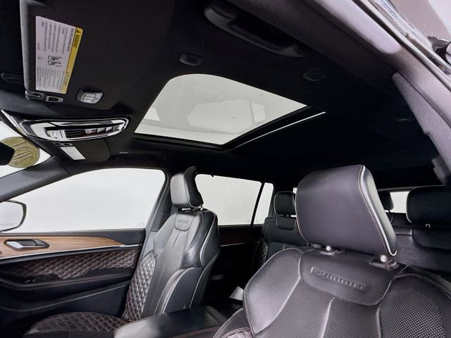 Used 2021 Jeep Grand Cherokee L Summit w/ Luxury Tech Group V image 23