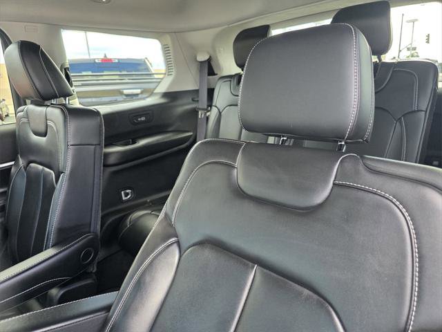 Certified 2021 Jeep Grand Cherokee L Limited image 16