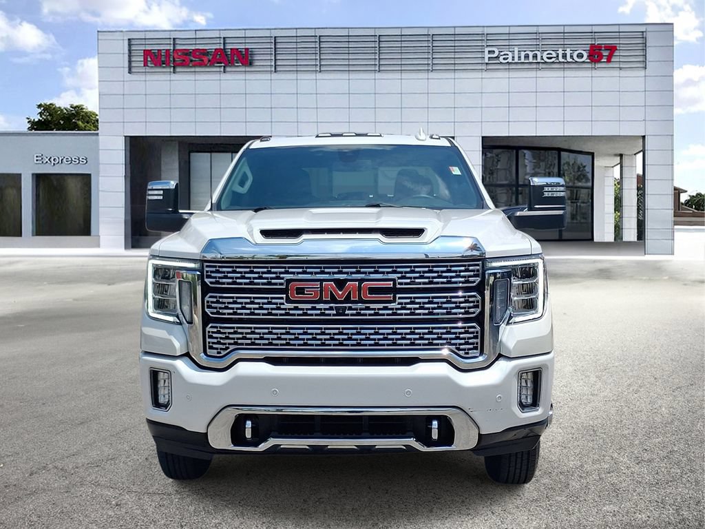 Used 2023 GMC Sierra 3500 Denali AWD/4WD image 2
