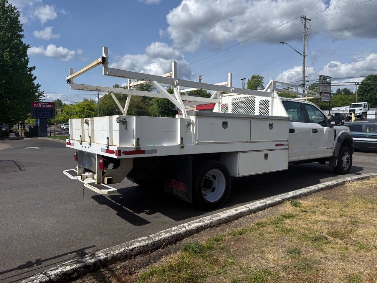 Used 2019 Ford F450 XL w/ Power Equipment Group AWD/4WD image 3