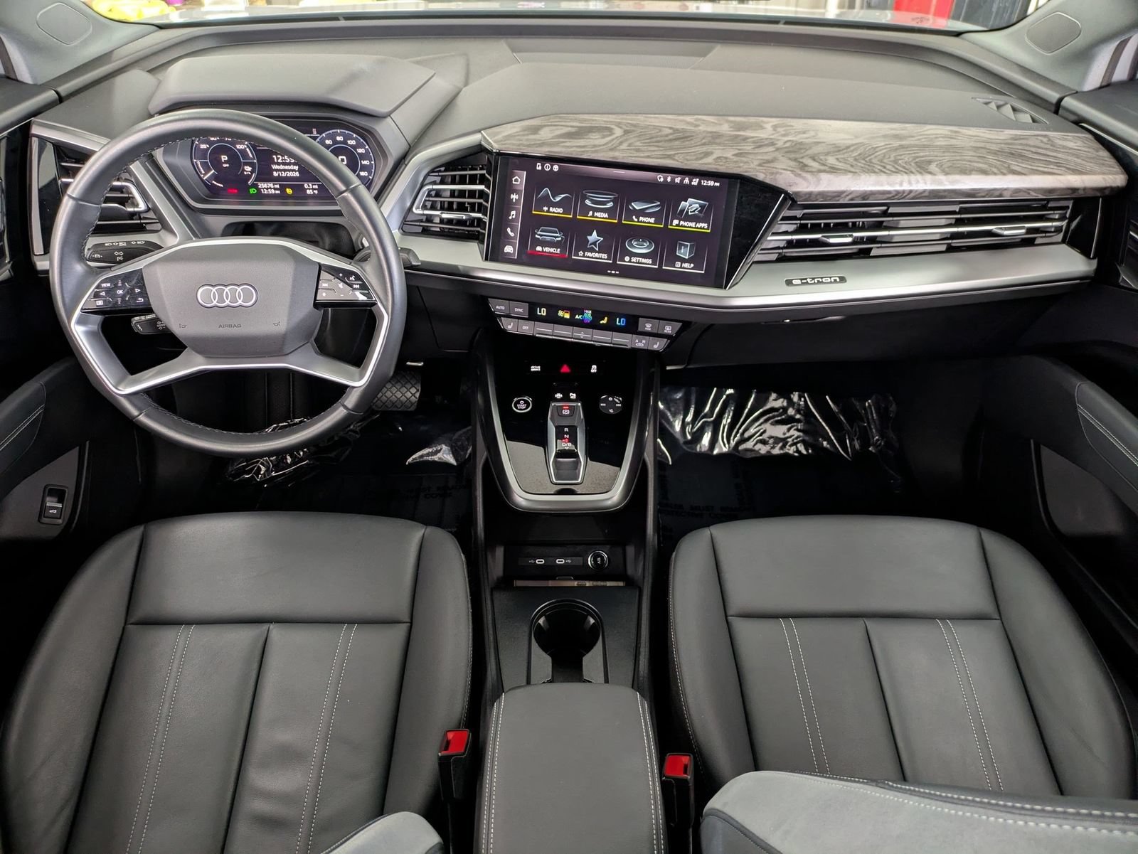 Used 2023 Audi Q4 e-tron Premium w/ Convenience Package AWD/4WD image 7