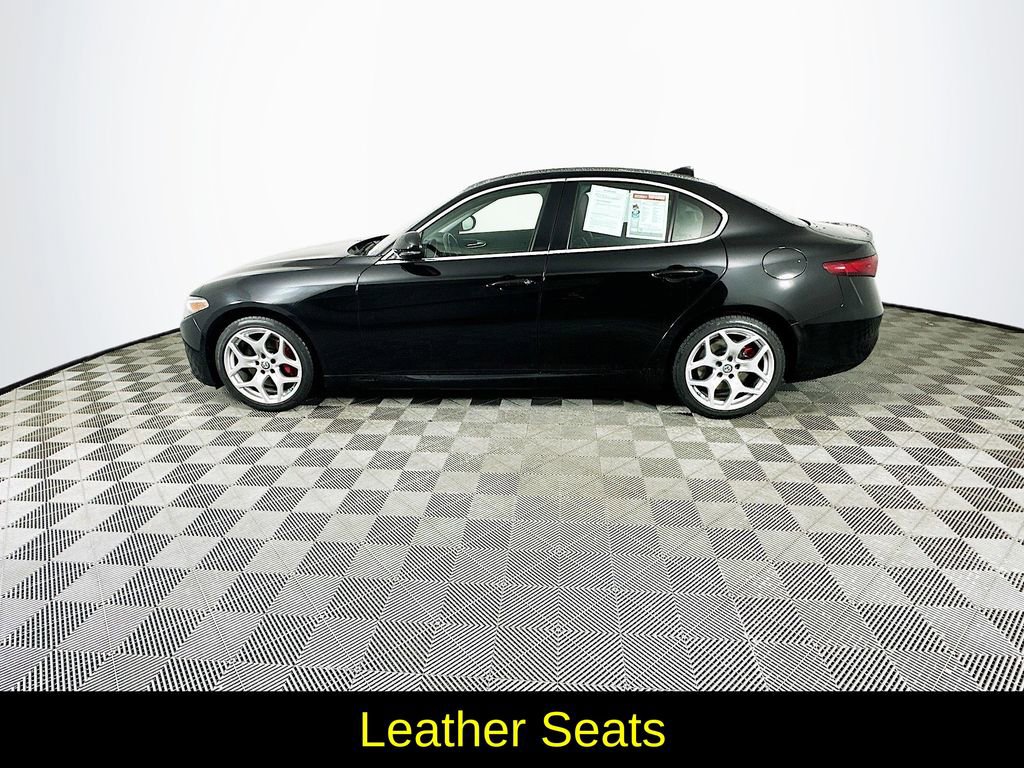 Used 2020 Alfa Romeo Giulia Ti w/ Active Blind Spot Package image 6