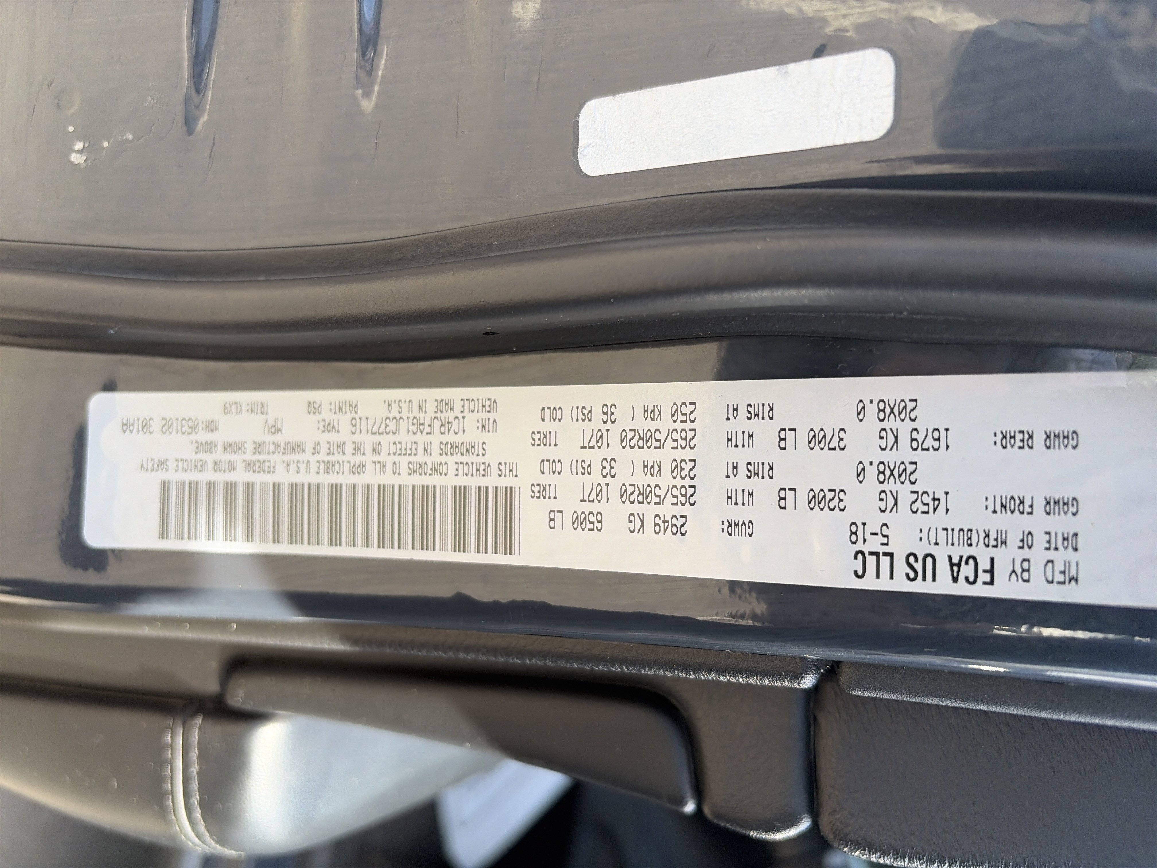 Used 2018 Jeep Grand Cherokee Altitude AWD/4WD image 32