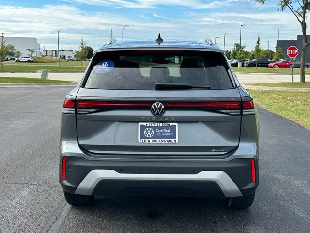Certified 2025 Volkswagen Tiguan S w/ 18" Wheel Package AWD/4WD image 5