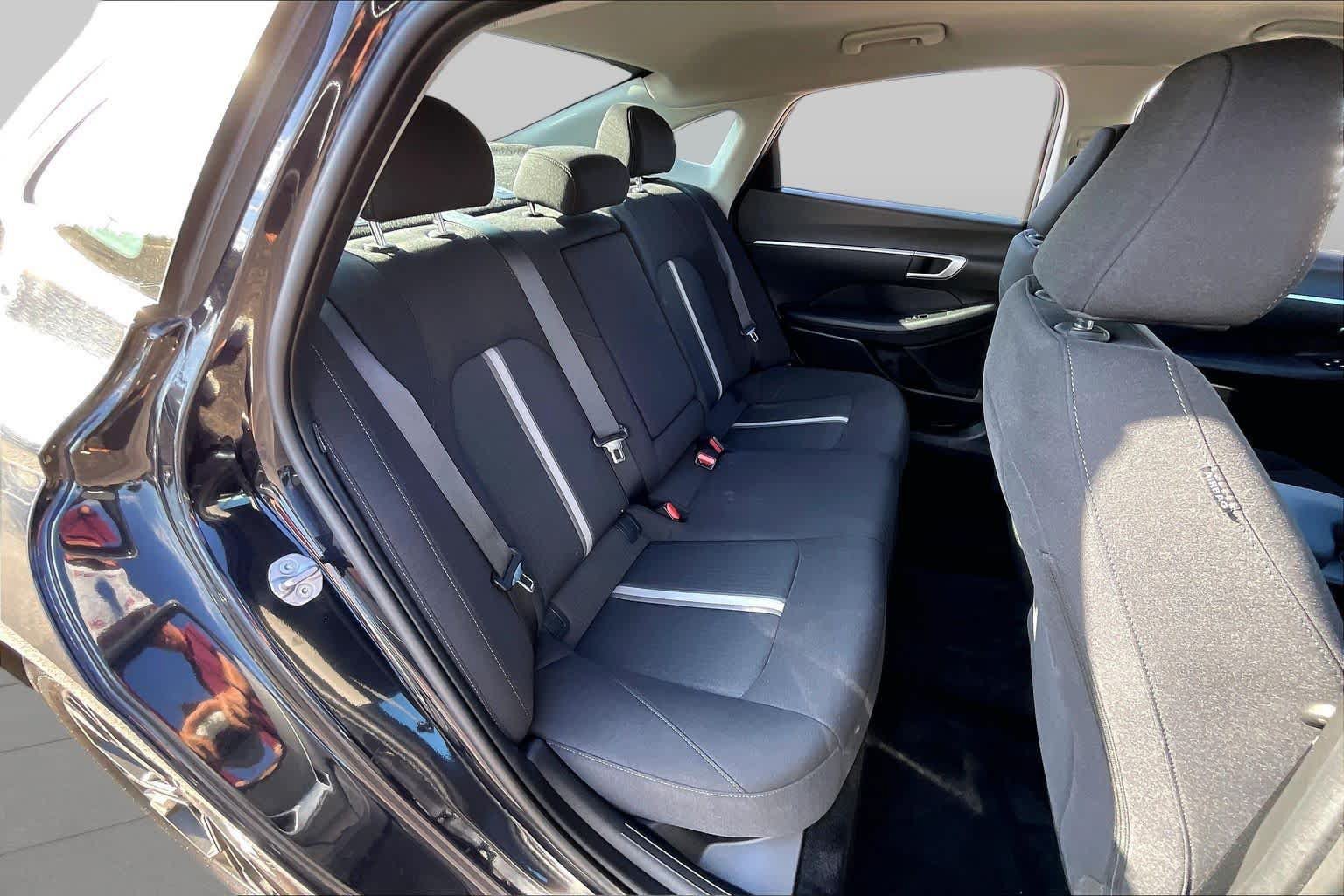 Used 2025 Hyundai Sonata SEL FWD image 18
