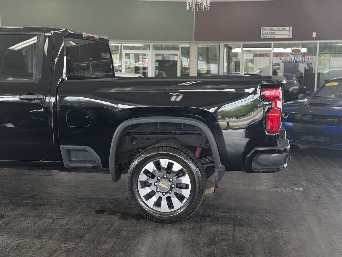 Used 2024 Chevrolet Silverado 2500 Custom w/ Custom Convenience Package AWD/4WD image 11