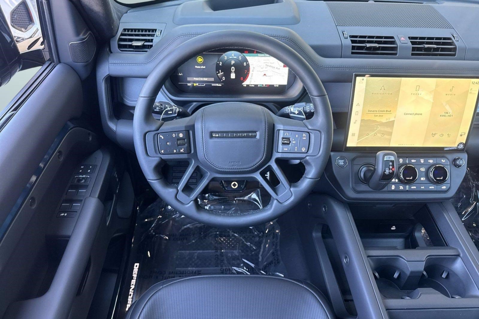 New 2026 Land Rover Defender 110 OCTA AWD/4WD image 16
