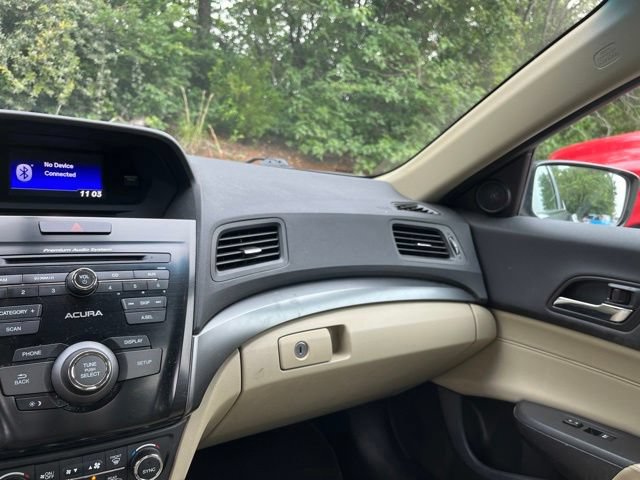 Used 2013 Acura ILX w/ Premium Package FWD image 23