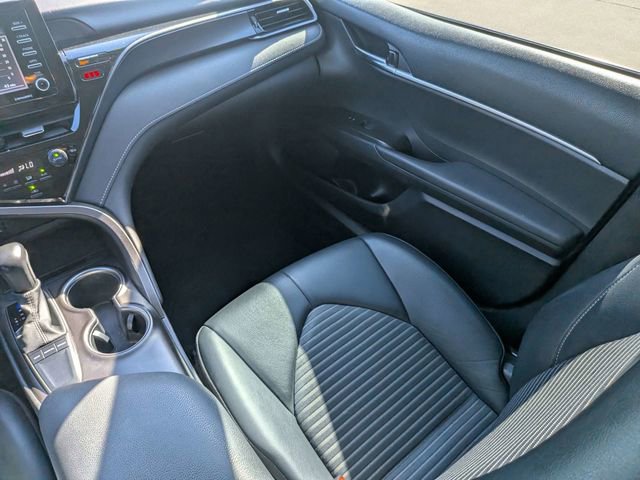 Used 2023 Toyota Camry SE FWD image 14