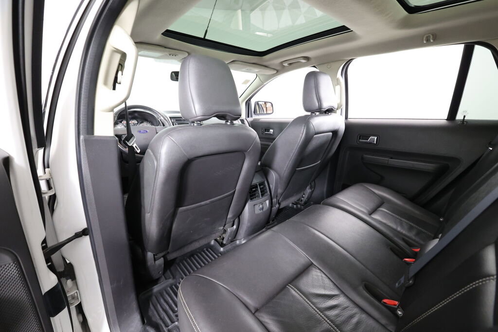 Used 2010 Ford Edge Limited FWD image 14