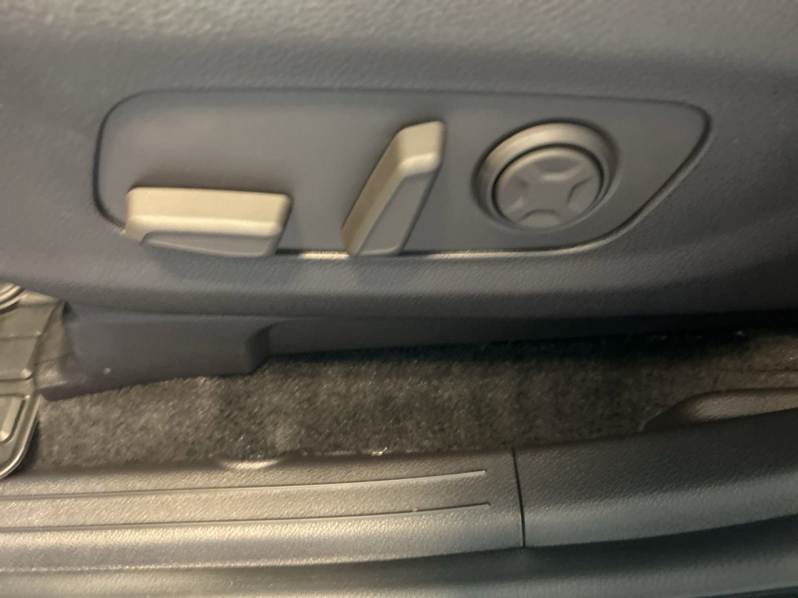 New 2026 Kia Carnival SX Prestige image 24