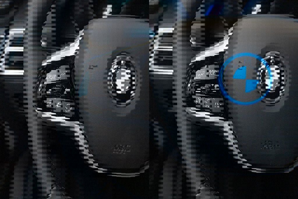 New 2026 BMW i4 xDrive40i w/ Premium Package image 25