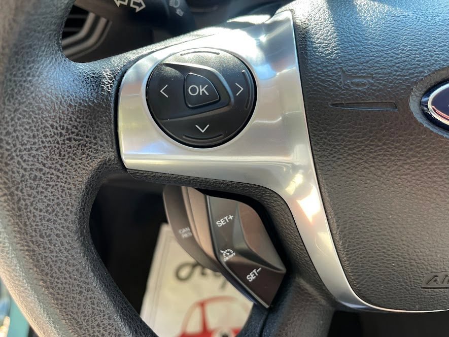 Used 2013 Ford Escape SE FWD image 14