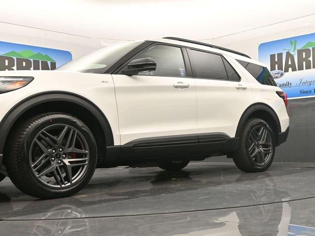 New 2026 Ford Explorer ST-Line w/ ST-Line Street Pack image 21