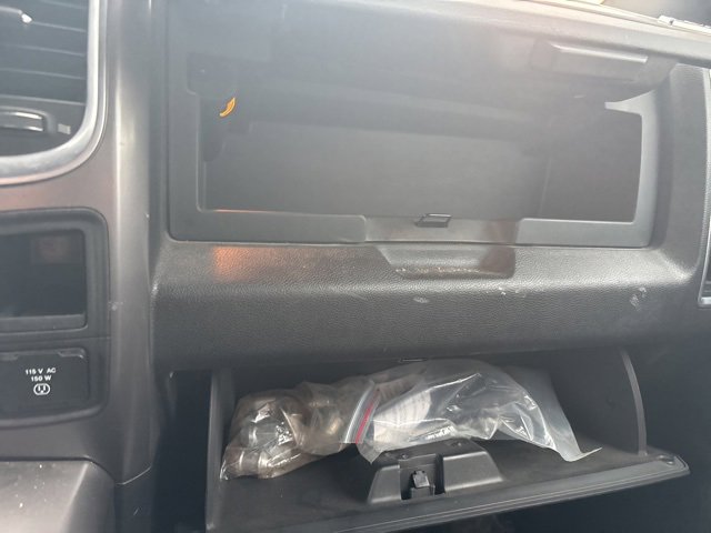 Used 2018 RAM 1500 Limited image 32