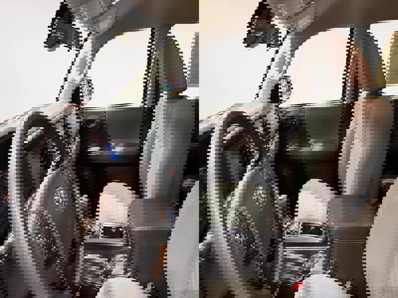 Used 2021 Toyota Tacoma SR image 13