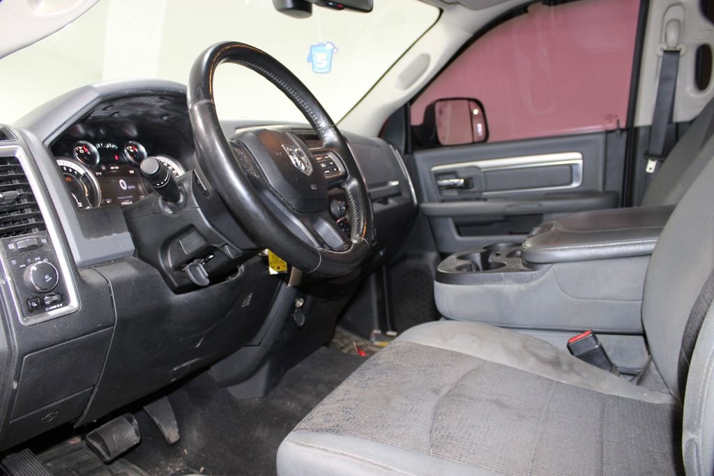 Used 2017 RAM 1500 Big Horn RWD image 18