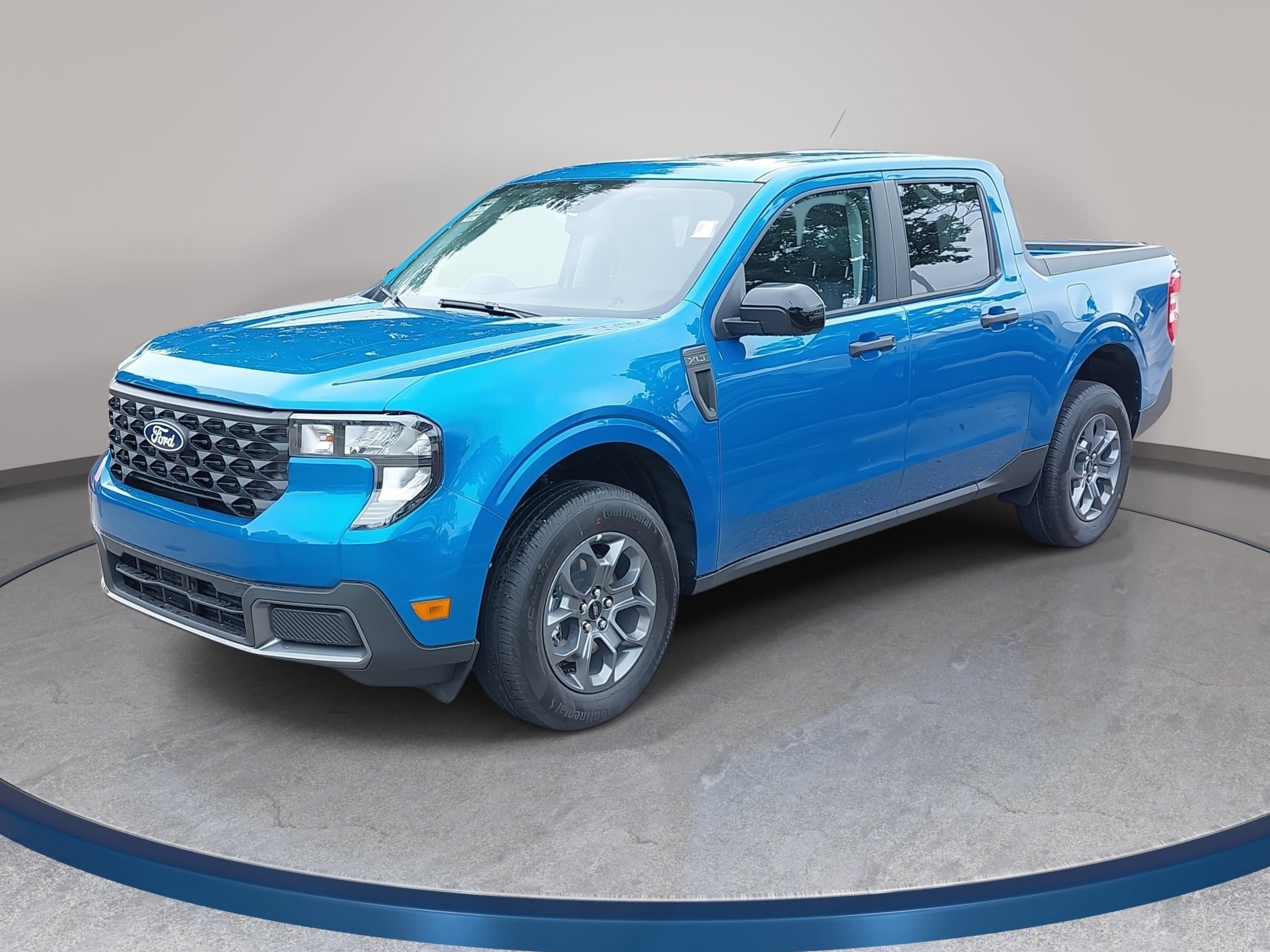 New 2026 Ford Maverick XLT w/ XLT Luxury Package