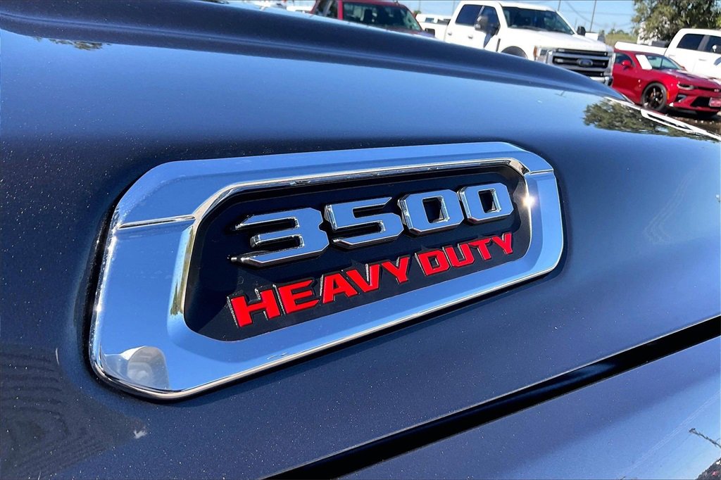 Used 2024 RAM 3500 Tradesman w/ Chrome Appearance Group image 21