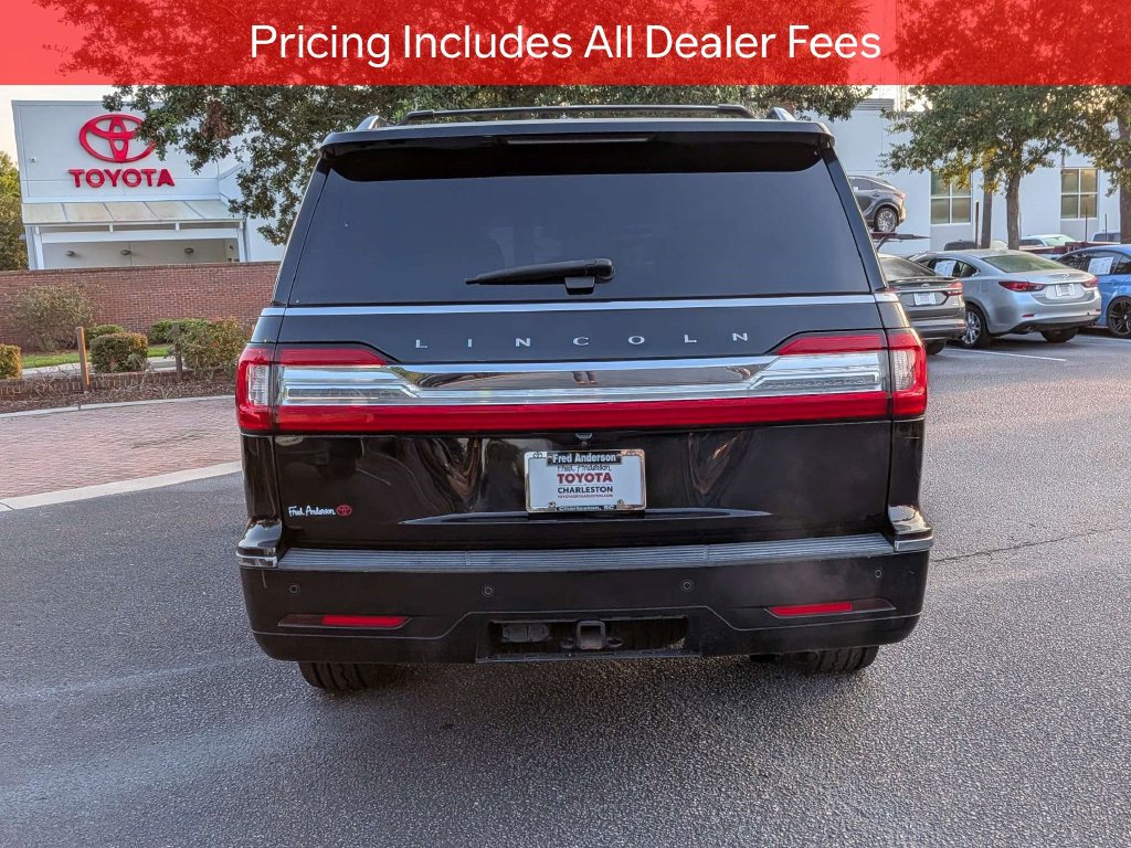 Used 2021 Lincoln Navigator L Reserve w/ Luxury Package AWD/4WD image 5