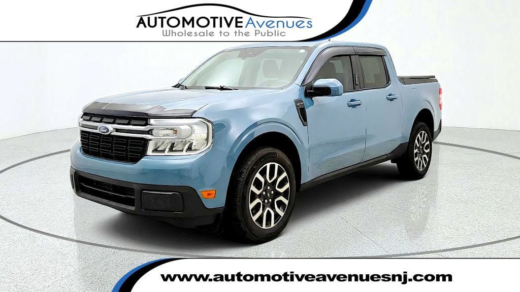 Used 2022 Ford Maverick Lariat FWD image 1