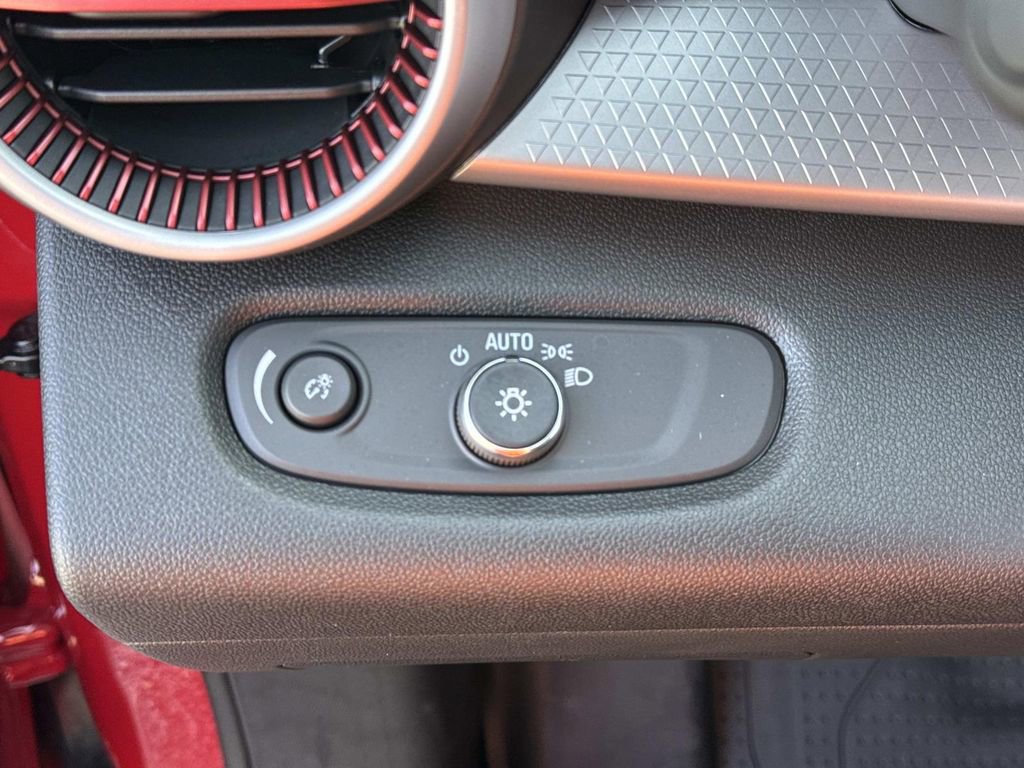 New 2026 Chevrolet Trax RS image 22