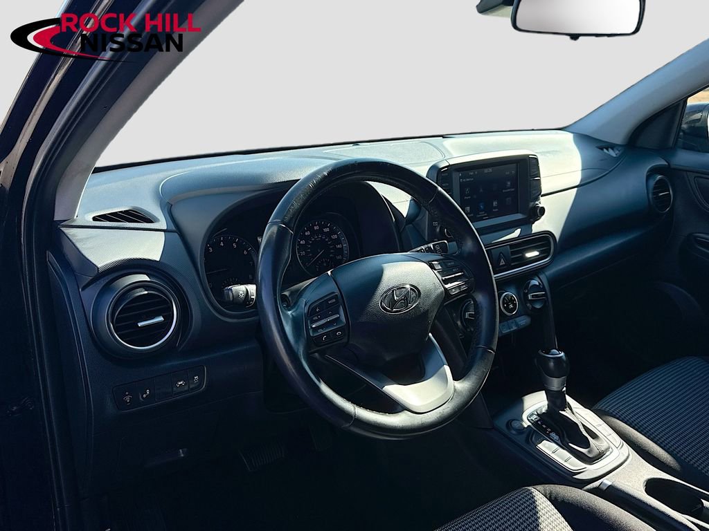 Used 2020 Hyundai Kona SEL w/ Cargo Package image 20