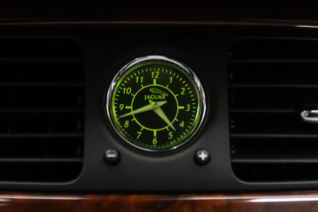Used 2005 Jaguar XJ8 RWD image 14