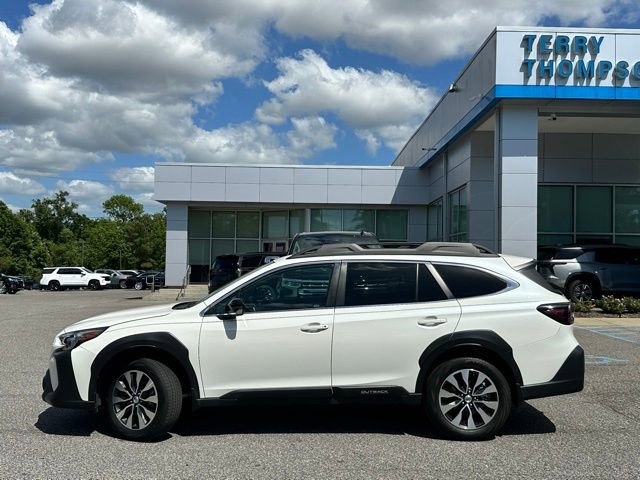 Used 2024 Subaru Outback Limited image 5