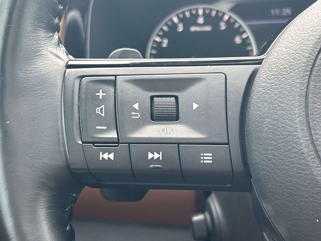 Used 2022 Nissan Pathfinder Platinum w/ Lighting Package (N92) image 32