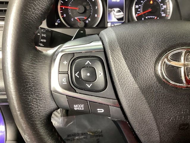 Used 2016 Toyota Camry SE w/ Moonroof Package image 27