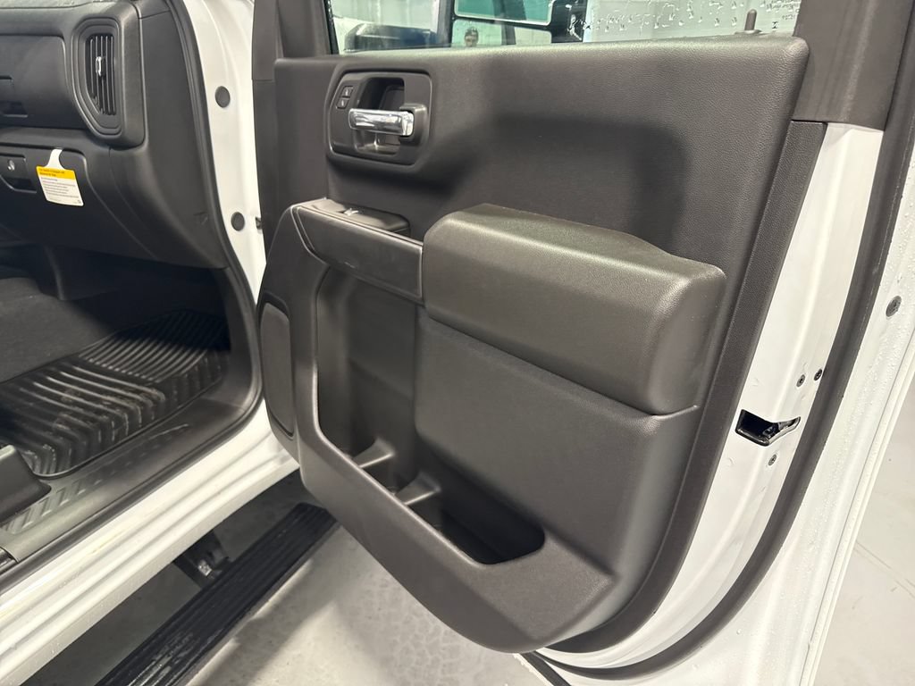 New 2026 Chevrolet Silverado 2500 Custom w/ Custom Value Package AWD/4WD image 35