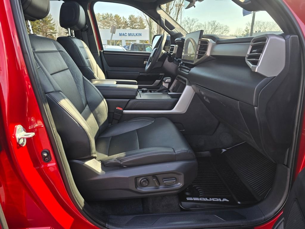 Used 2025 Toyota Sequoia Limited image 11