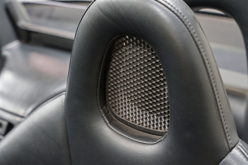 Used 2000 Honda S2000 image 22