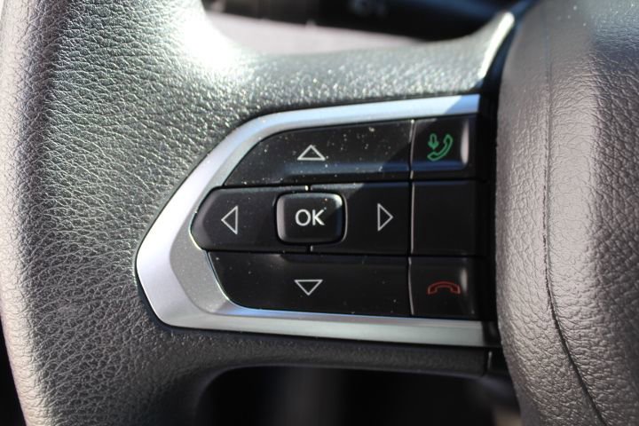 Used 2024 Jeep Compass Sport image 16