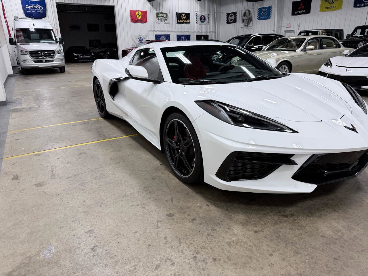 Used 2023 Chevrolet Corvette Stingray Preferred Conv w/ Battery Protection Package RWD image 21