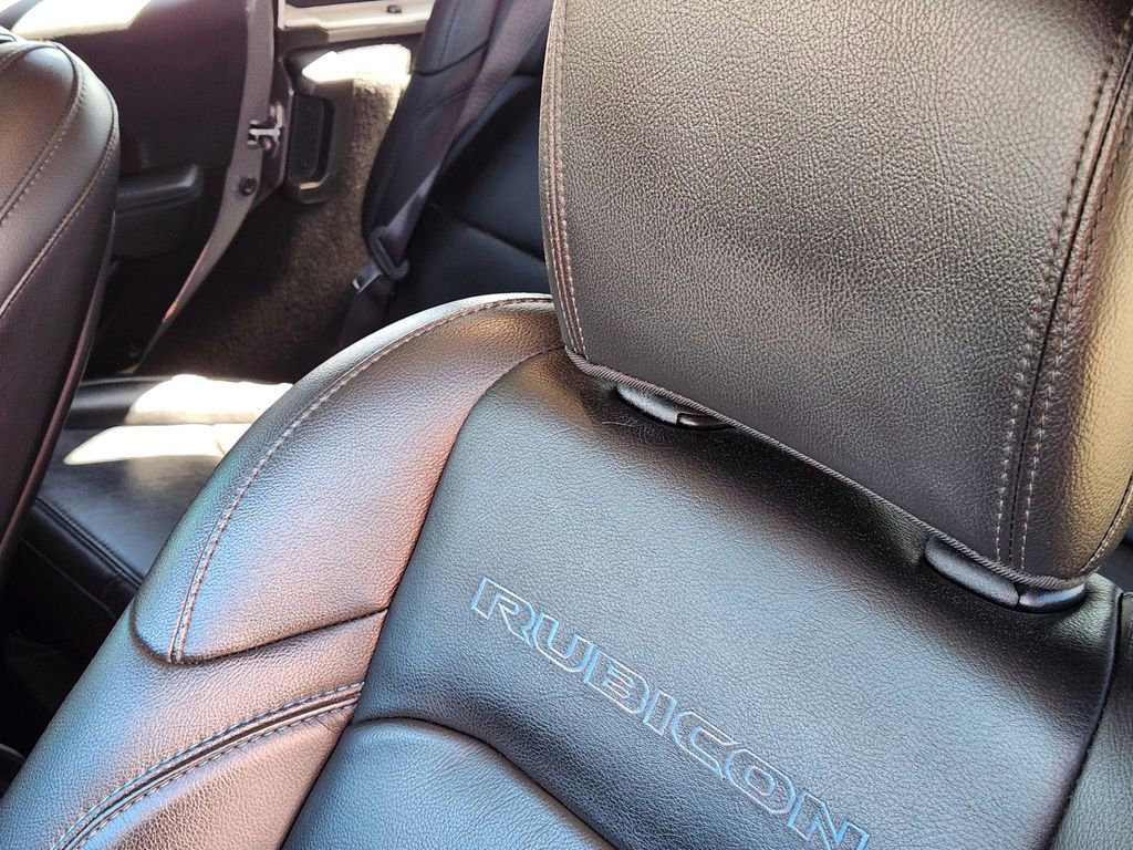 Used 2021 Jeep Wrangler Unlimited Rubicon 4xe w/ Cold Weather Group image 20