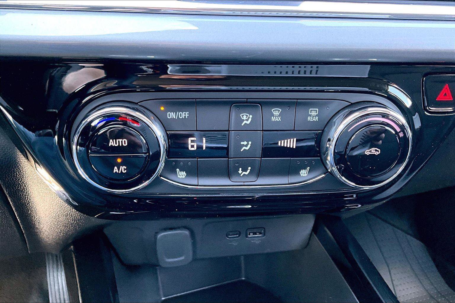 New 2026 Chevrolet Trax LT w/ Driver Confidence Package image 17