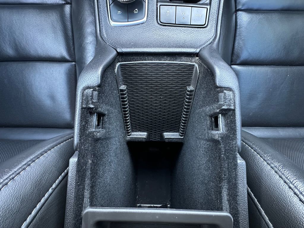 Used 2022 Cadillac XT4 Premium Luxury w/ Enhanced Visibility Package image 30