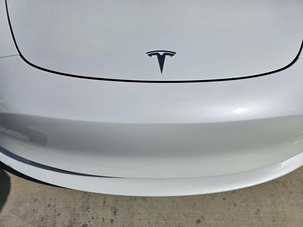 Used 2023 Tesla Model 3 Standard Range RWD image 5