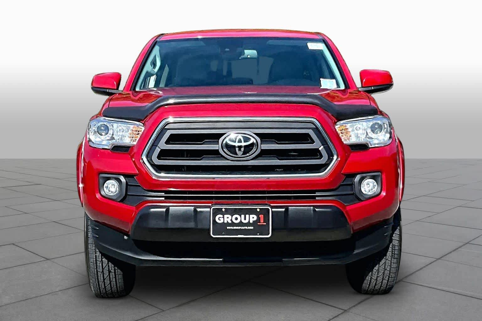 Certified 2020 Toyota Tacoma SR5 AWD/4WD image 4