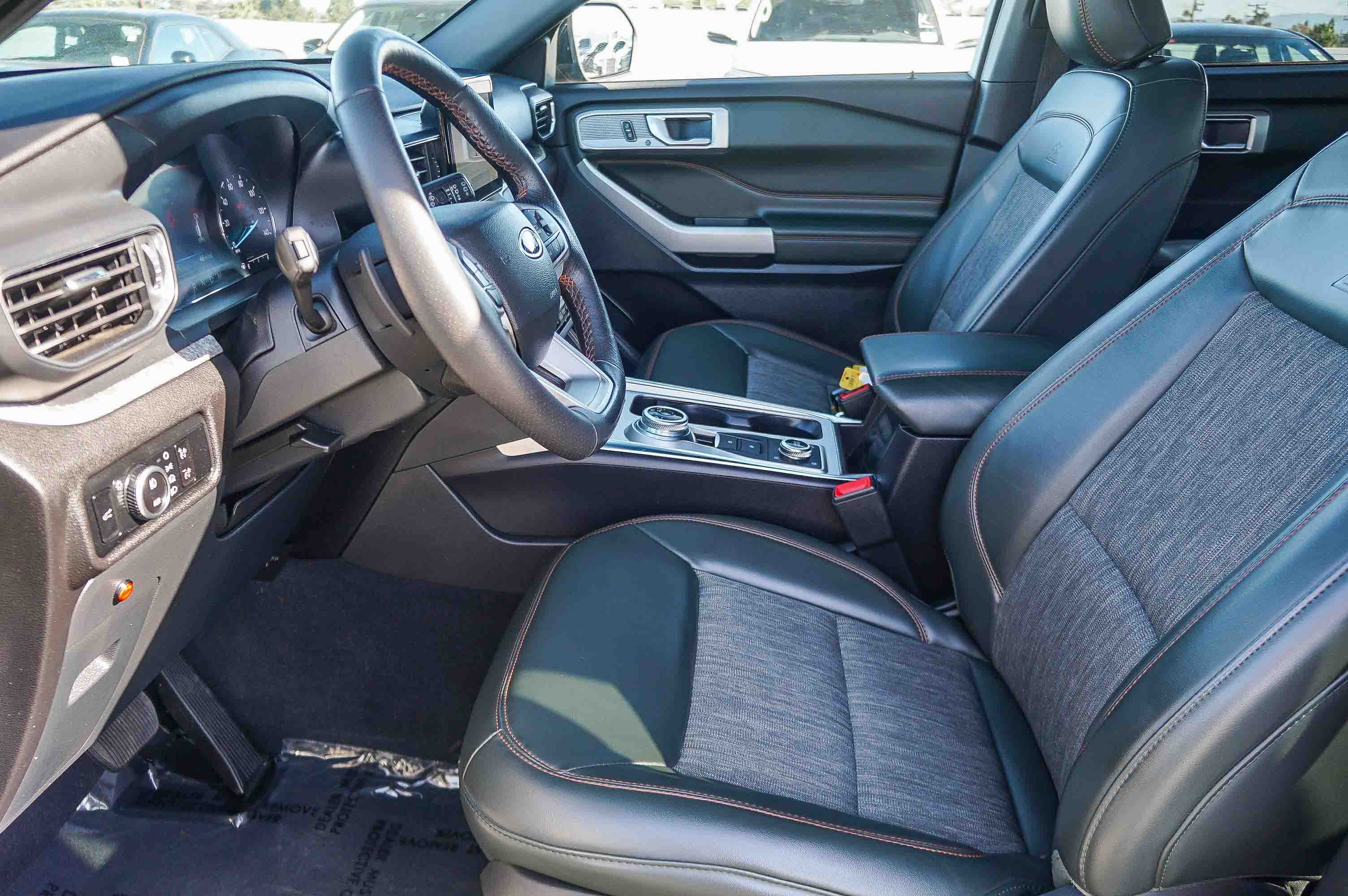 Used 2023 Ford Explorer Timberline w/ Timberline Technology Package AWD/4WD image 18