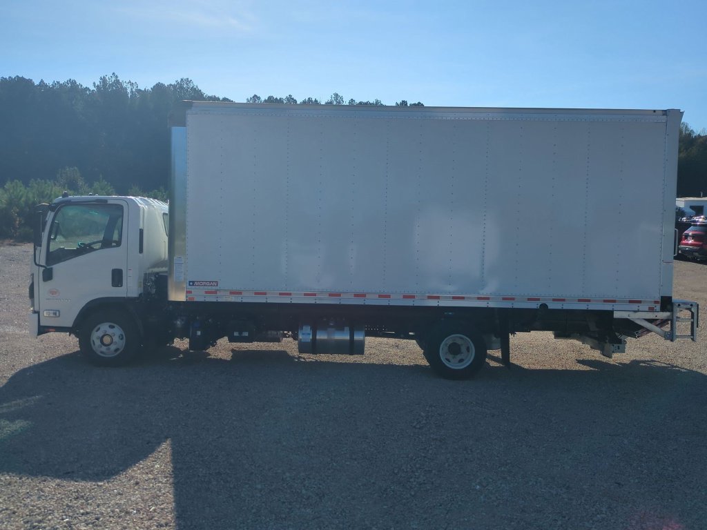 New 2025 Chevrolet Low Cab Forward 4500 XD RWD image 8