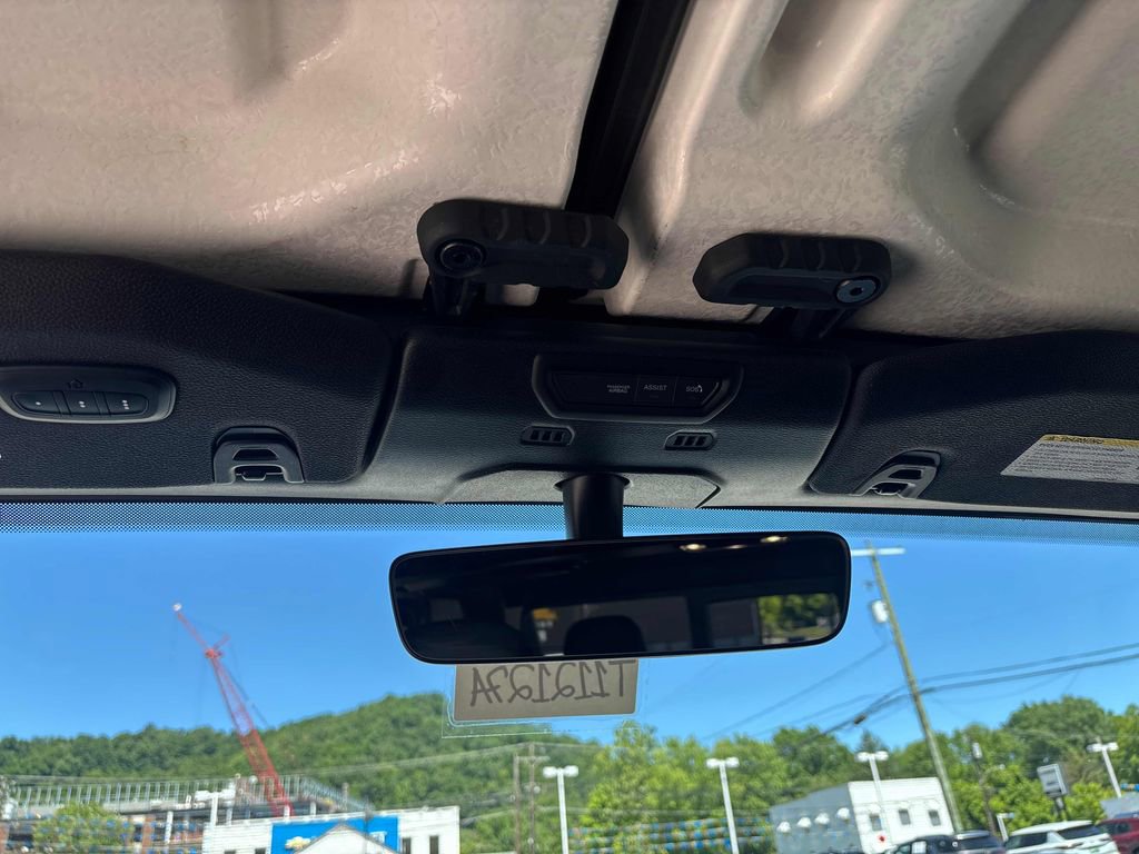 Used 2020 Jeep Gladiator Overland AWD/4WD image 20