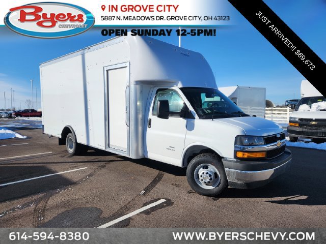 New 2026 Chevrolet Express 4500 w/ Power Convenience Package RWD image 1