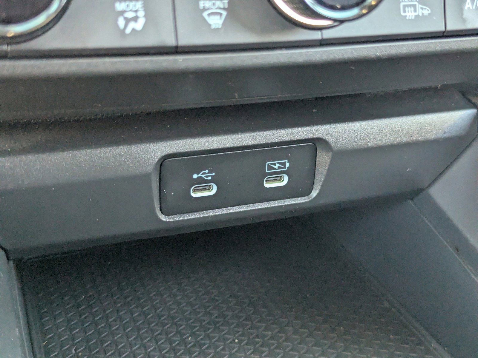 Used 2025 Honda Accord SE image 30