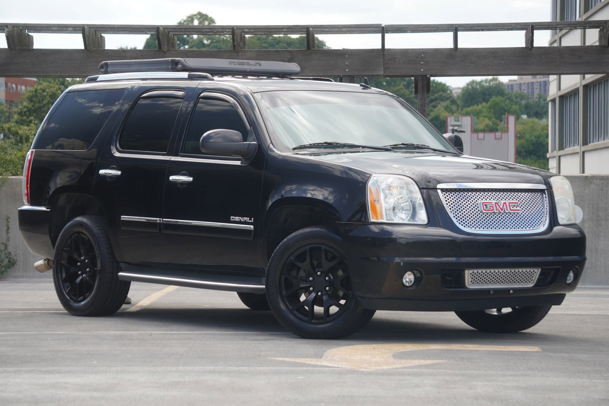 Used 2012 GMC Yukon Denali image 21