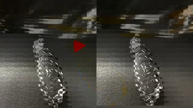 Used 2013 Mercedes-Benz SLK 350 image 33